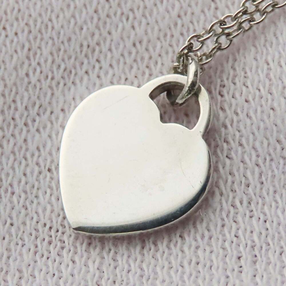 TIFFANY Silver Heart Necklace - Picture 6 of 10
